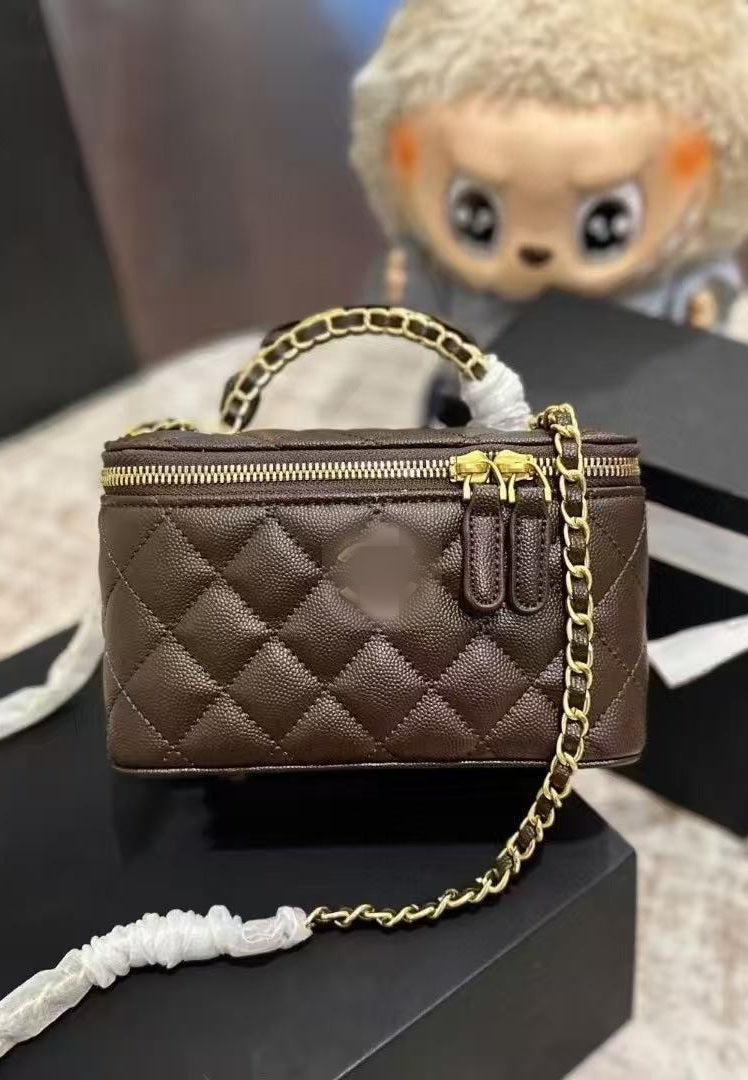 SUNVES CC VANITY BAG in Brown, quilted vanity case with a top handle and chain strap