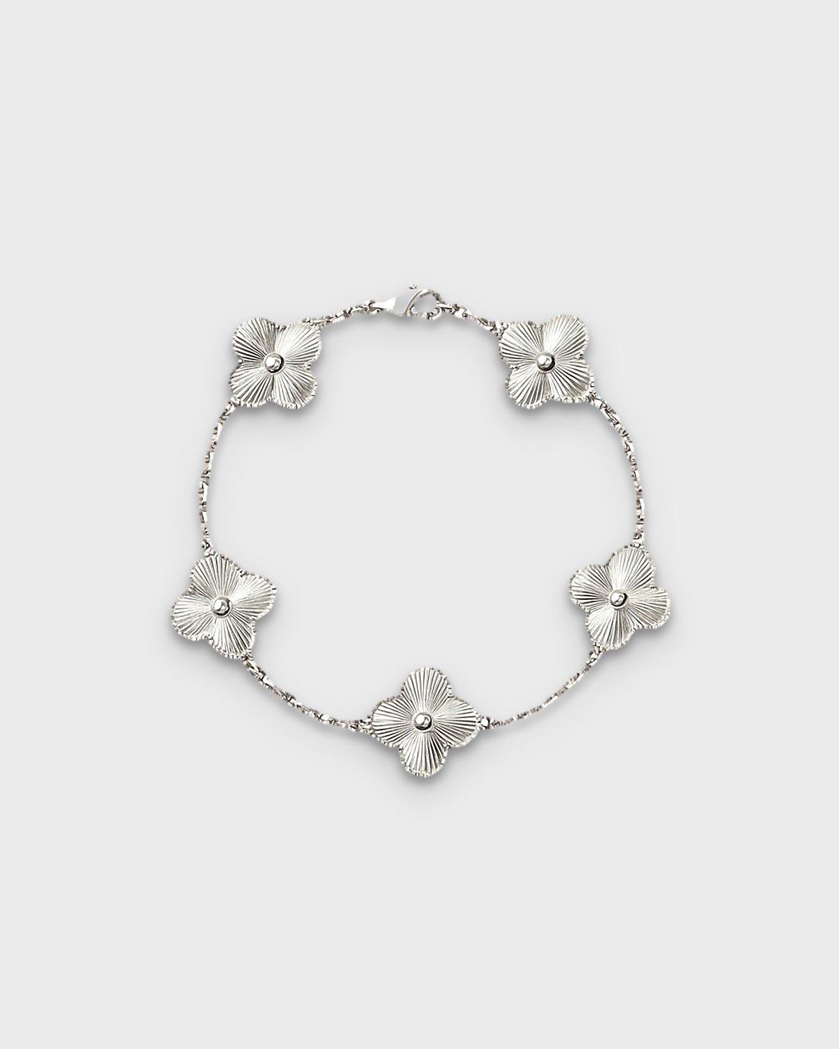 SUNVES FLOWER BRACELET in silver, four-leaf clover chain bracelet, studio v3