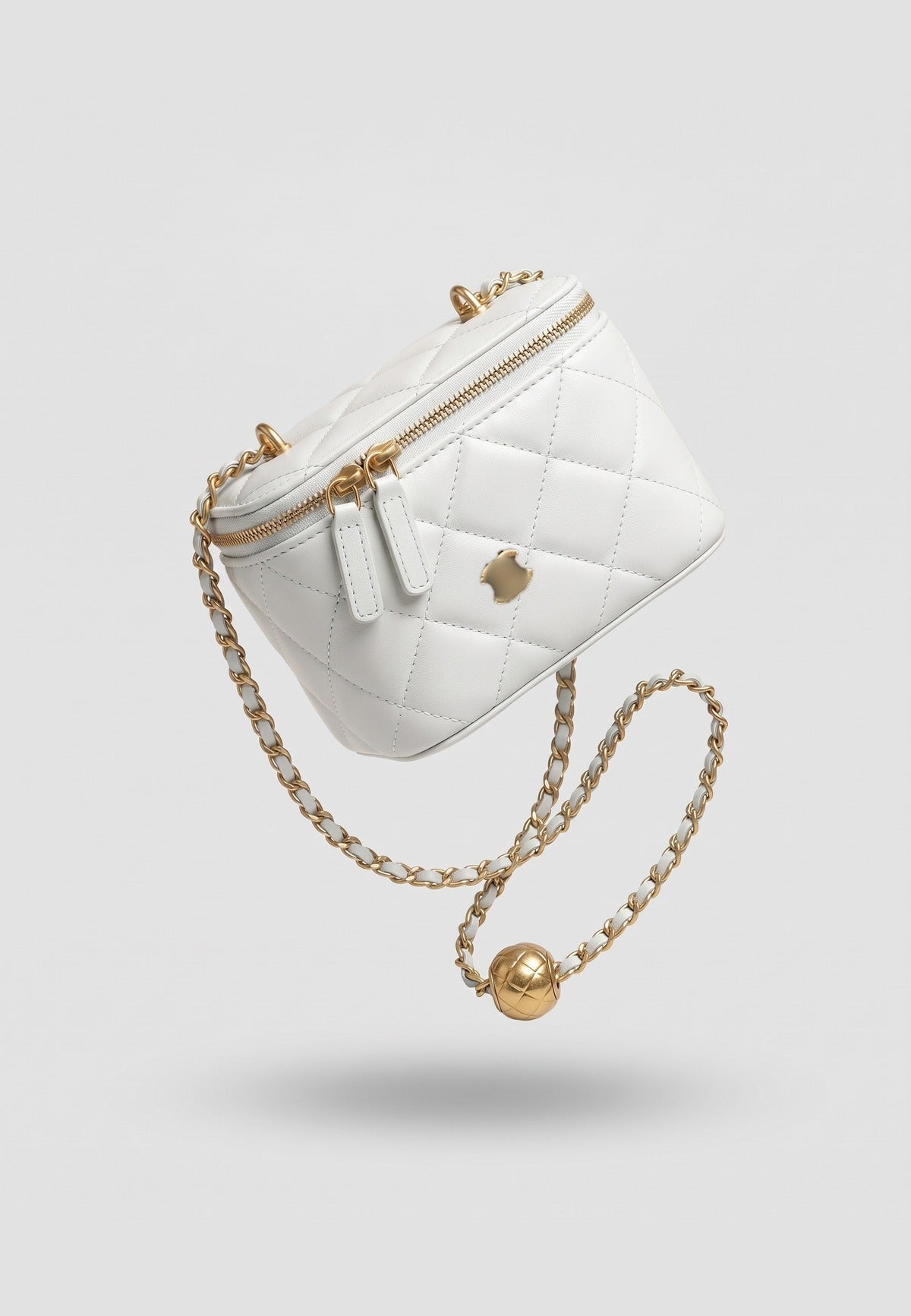 Sunves Mini Vanity Bag in White, studio